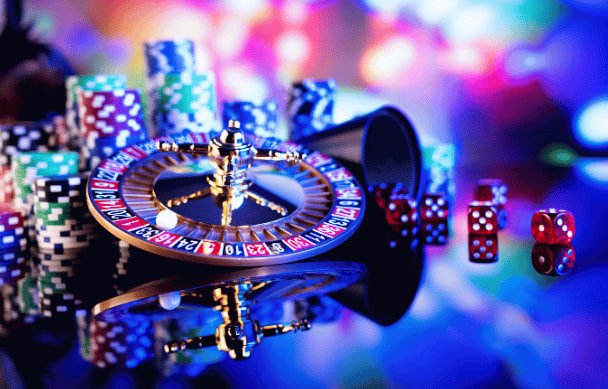 nex8 login Mobile APP — Android iOS မိုဘိုင်းဖုန်းဖြင့် Online Casino ကစားနေသော မြင်ကွင်း